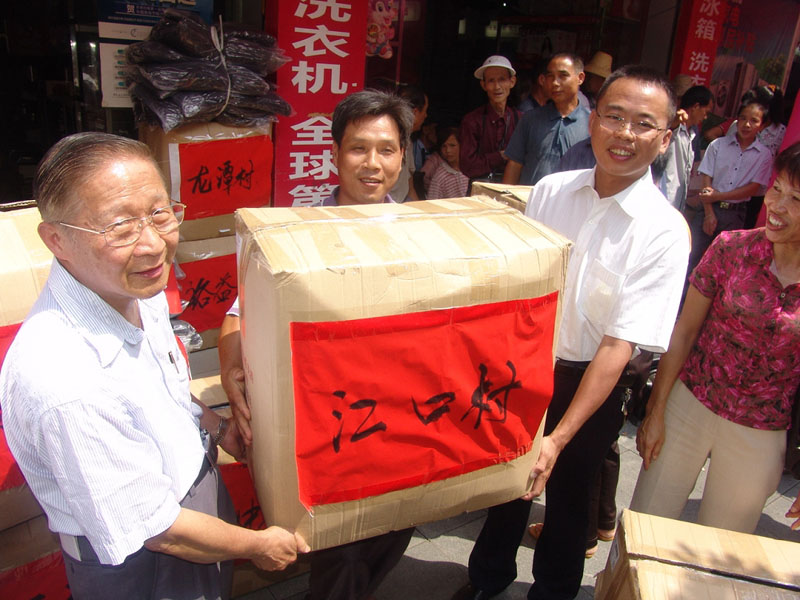 2012年9月，魏基成“天籟列車”駛入廣西北陀