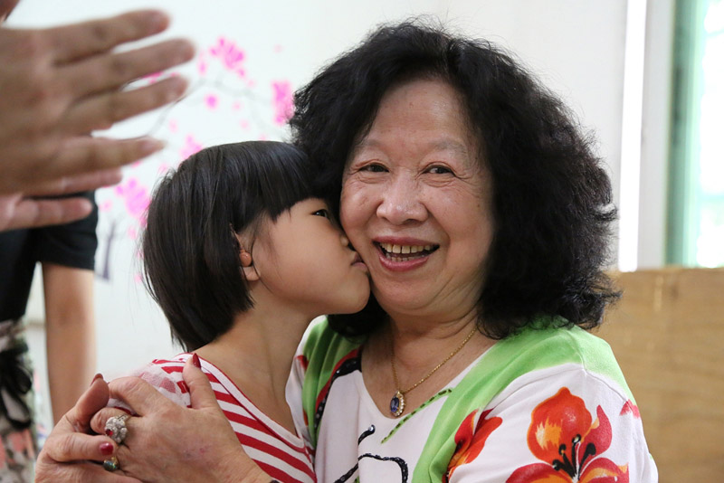 2012年9月，魏基成“天籟列車”駛入廣東省揭陽市榕城區殘疾人康復中心