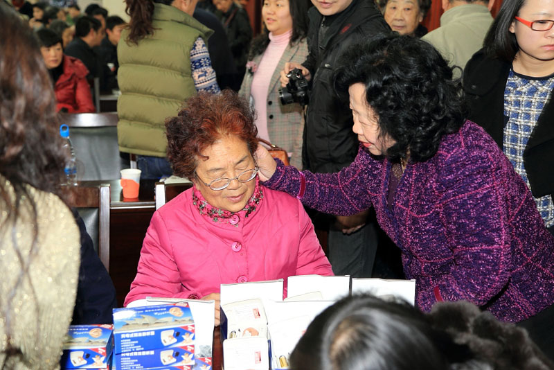 2013年1月，魏基成“天籟列車”駛入云南昆明