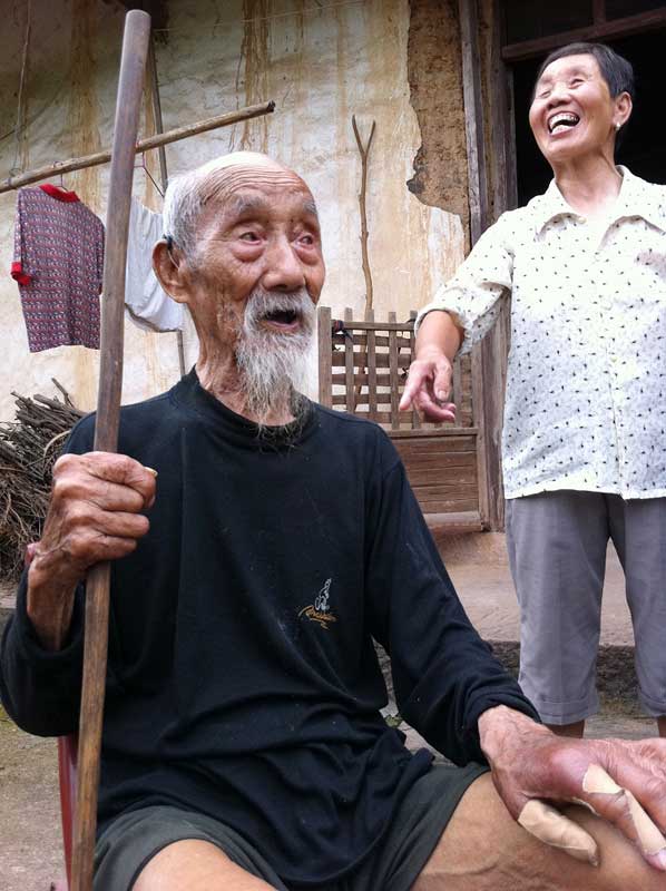 2013年6月，魏基成天籟列車駛入湖南益陽常德      