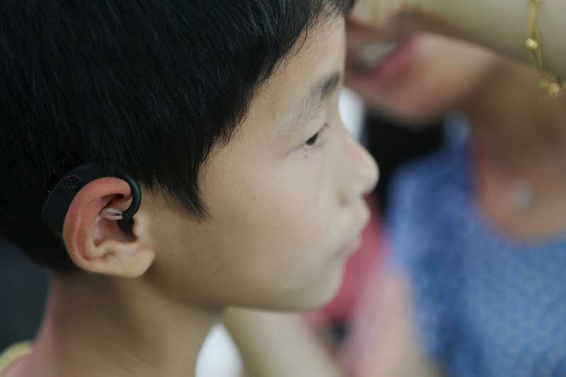 2013年6月，魏基成天籟列車駛入湖南益陽常德