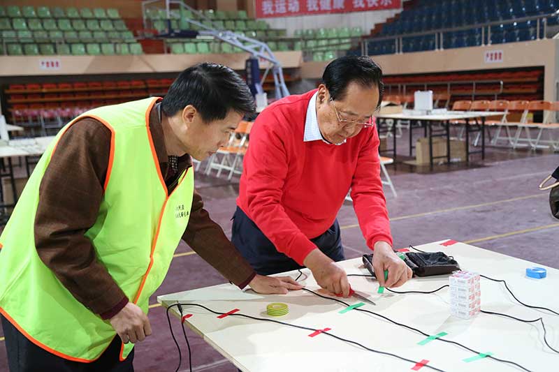 廣東肇慶數千名聽障人士重獲新聲（攝影 姜長庚）