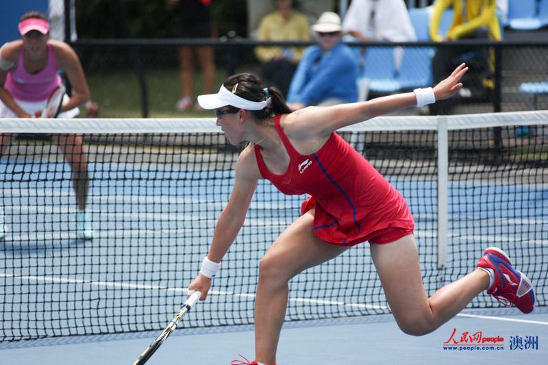 澳網女雙開戰 鄭賽賽與泰國搭檔止步首輪