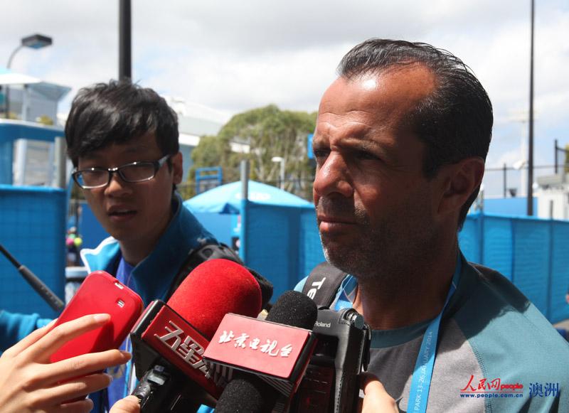 李娜訓練引來球迷觀看 全力備戰八強戰