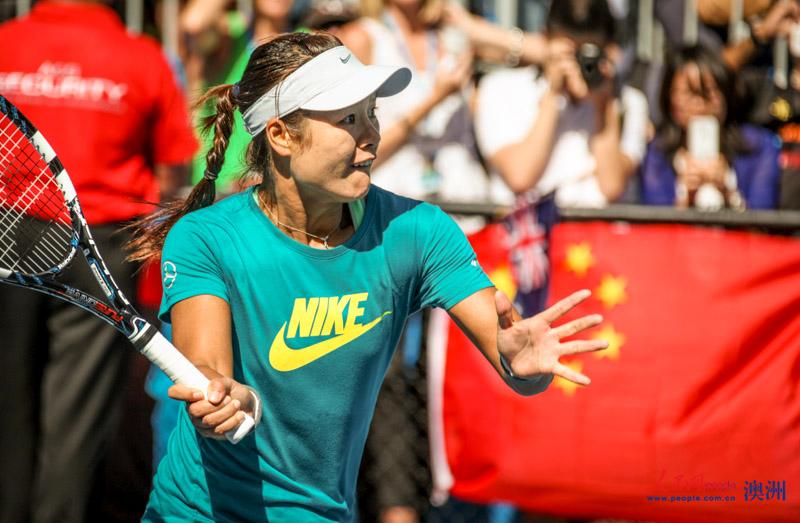 高清：澳網決戰前李娜進行訓練 卡洛斯悉心指導