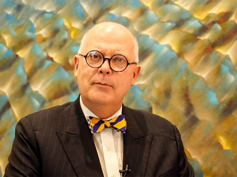 麥考瑞大學校長布魯斯?道敦通過人民網向廣大網友拜年