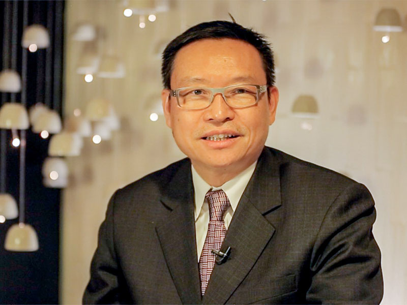 金唐海鮮酒家總裁黃錦華通過人民網向廣大網友拜年