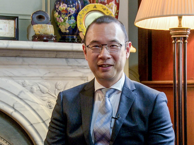 悉尼市議員郭耀文通過人民網向廣大網友拜年