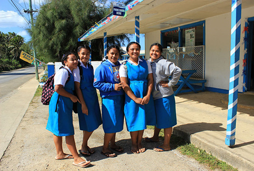 湯加學生（攝影 盛楚宜）