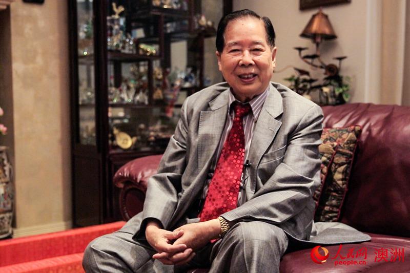 澳大利亞潮州同鄉會董事局主席周光明通過人民網向廣大網友拜年