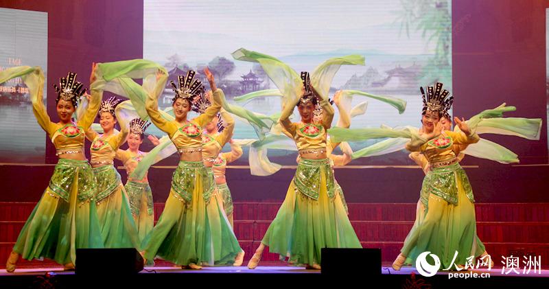 漢唐樂舞《踏歌》盡顯古風古韻（攝影 馬小龍）