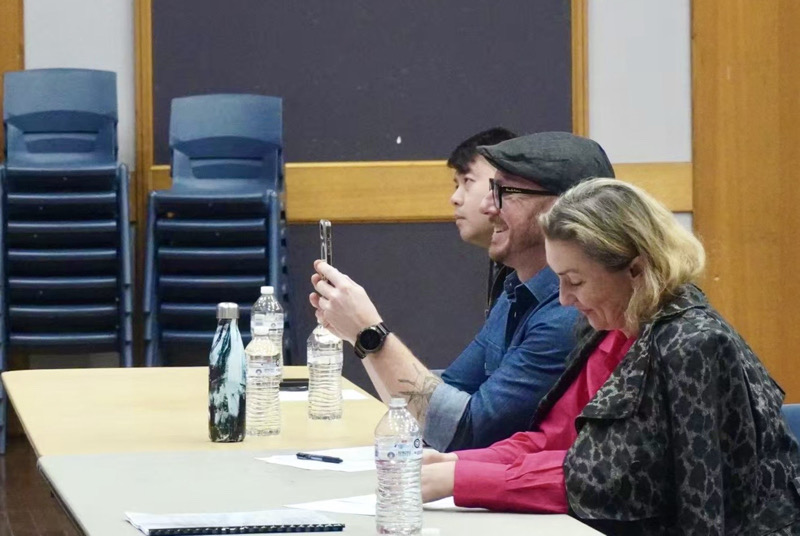 評委在現場為選手打分（攝影 蒲美玲）